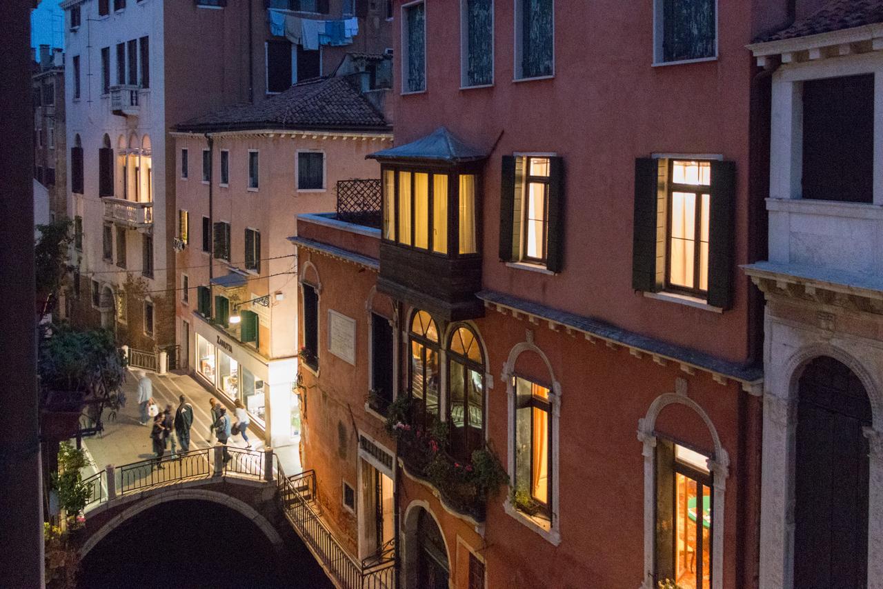 Rialto Bridge Large Venetian Style With Lift Apartment Ngoại thất bức ảnh