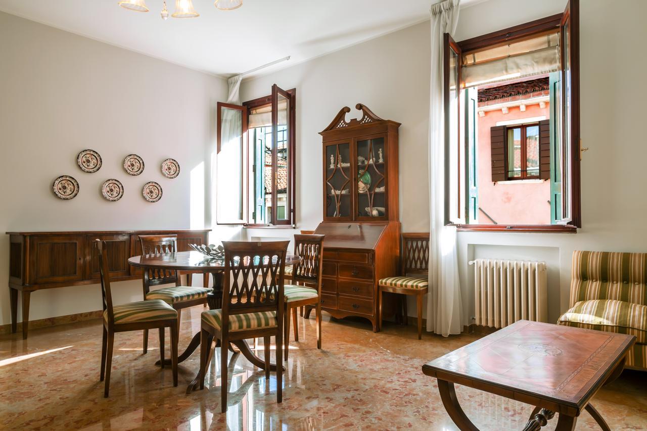 Rialto Bridge Large Venetian Style With Lift Apartment Ngoại thất bức ảnh