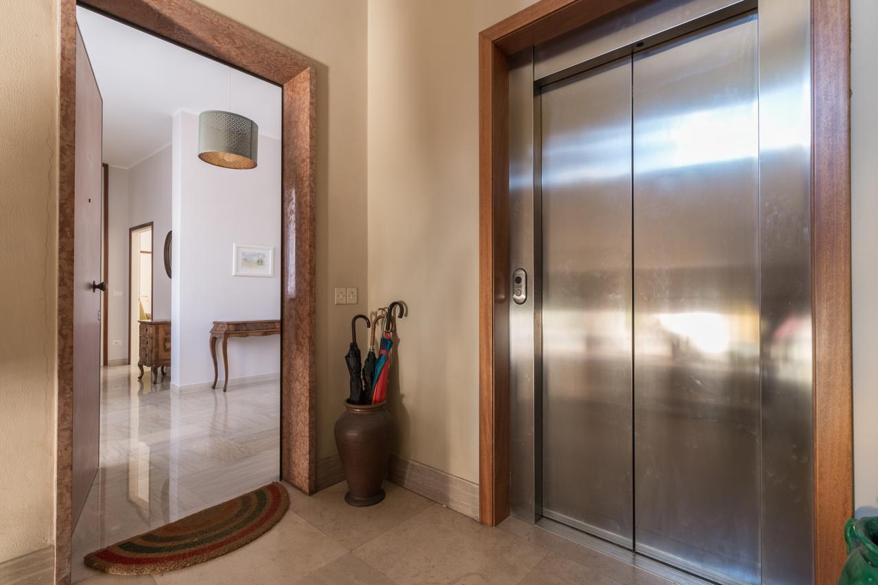Rialto Bridge Large Venetian Style With Lift Apartment Ngoại thất bức ảnh