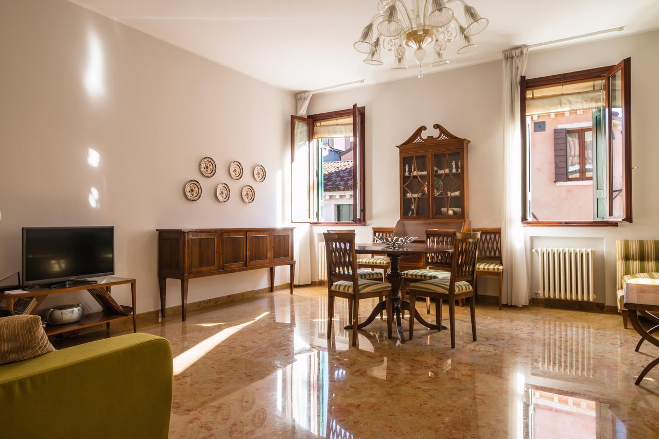 Rialto Bridge Large Venetian Style With Lift Apartment Ngoại thất bức ảnh