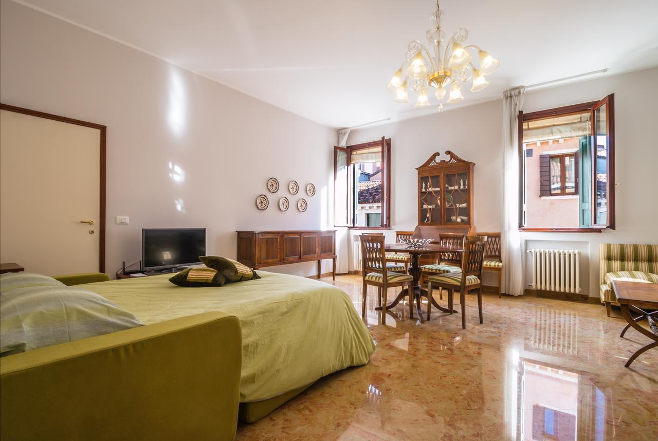 Rialto Bridge Large Venetian Style With Lift Apartment Ngoại thất bức ảnh